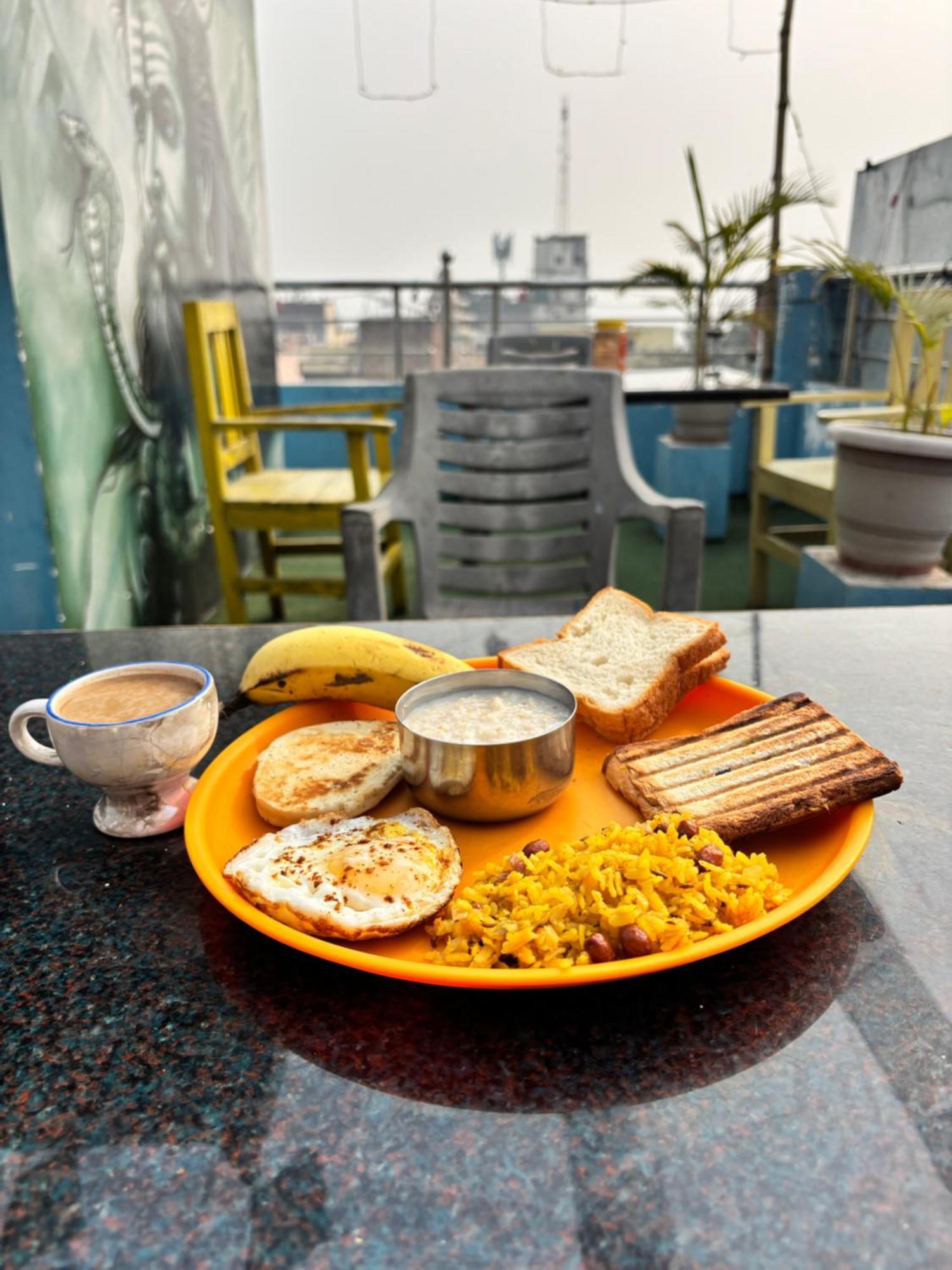 Gully Ghar Hotel Varanasi Exterior foto